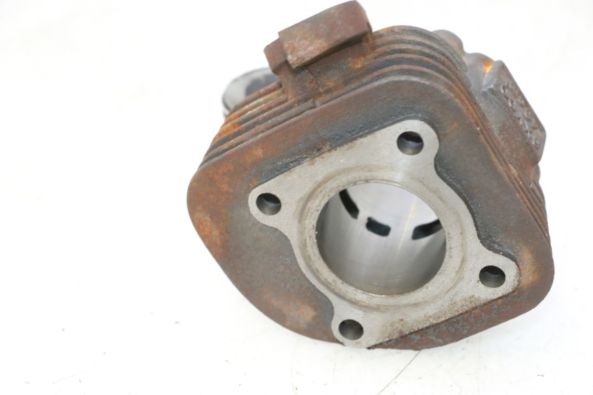 photo de CYLINDER BARREL PISTON KEEWAY HURRICANE 50 (2006 - 2019) - Fixing points details
