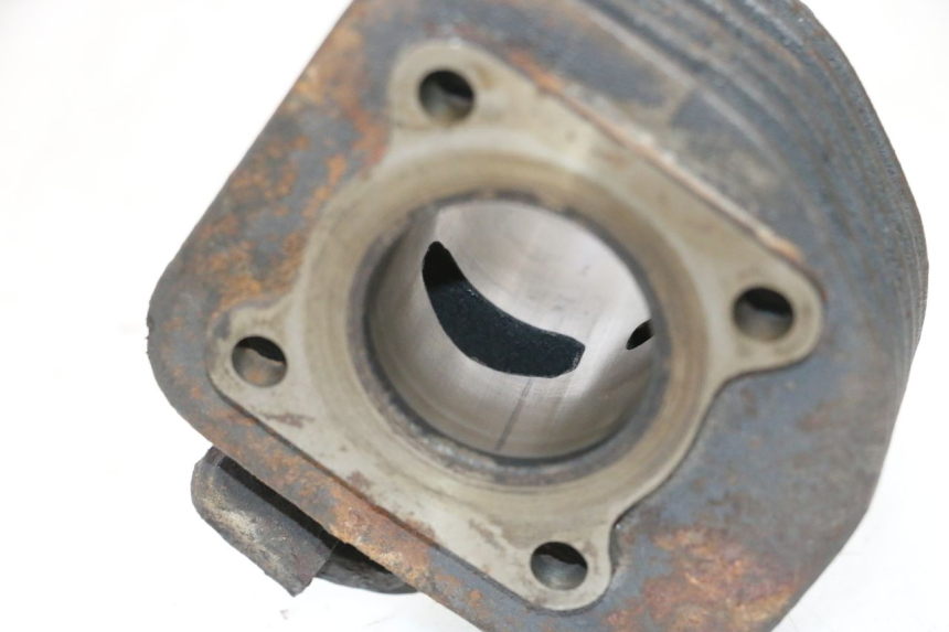 photo de CYLINDER BARREL PISTON RIDE JUMP 2T 50 (2012 - 2017) - Fixing points details