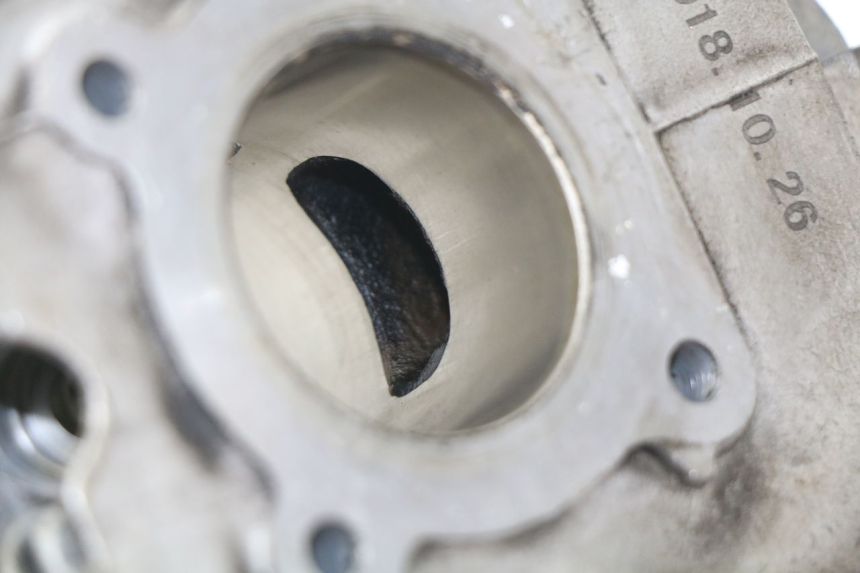 photo de CYLINDER BARREL PISTON PEUGEOT KISBEE 2T 50 (2018 - 2022) - Product overview