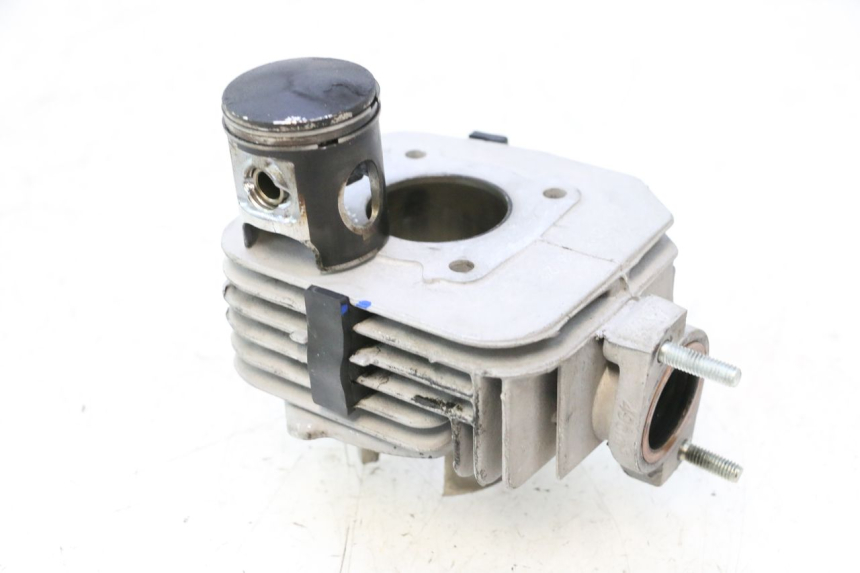 photo de CYLINDER BARREL PISTON PEUGEOT KISBEE 2T 50 (2018 - 2022) - Main view