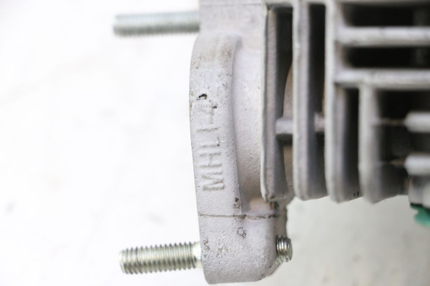 photo de CYLINDER BARREL PISTON PEUGEOT KISBEE 2T 50 (2018 - 2022) - Surface and material condition