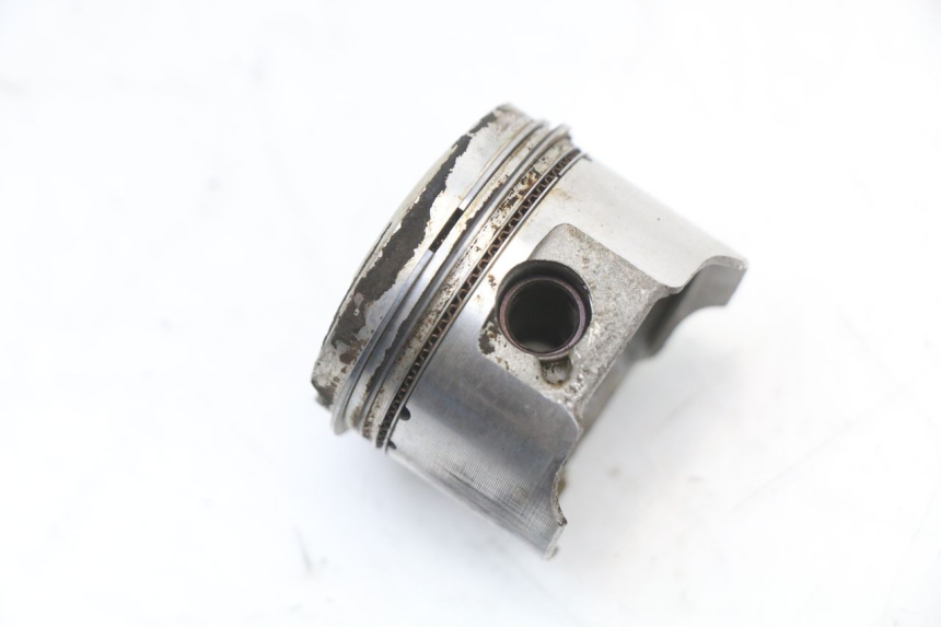 photo de CYLINDER PISTON PEUGEOT KISBEE 4T 50 (2018 - 2022) - Markings and original references