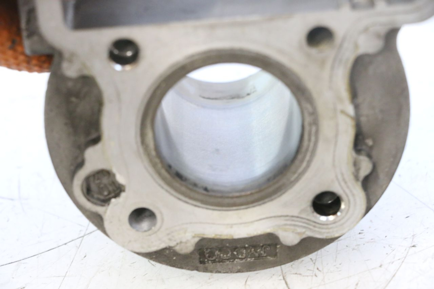 photo de CYLINDER PISTON PEUGEOT KISBEE 4T 50 (2018 - 2022) - Surface and material condition