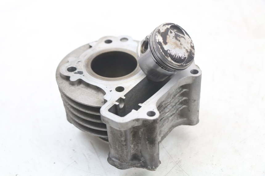 photo de CYLINDER PISTON KYMCO AGILITY 4T 50 (2005 - 2018) - Zoom on usage condition