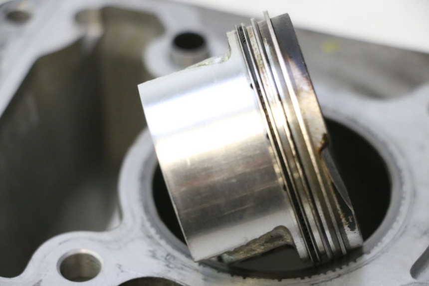 photo de CYLINDER BARREL PISTON PIAGGIO LIBERTY IGET S 125 (2016 - 2020) - Additional view of the item