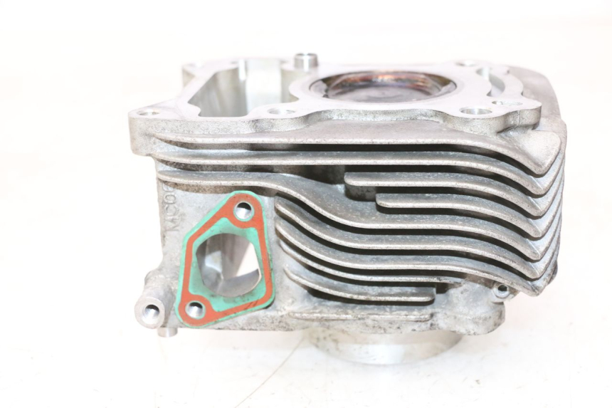 photo de CYLINDER BARREL PISTON PIAGGIO LIBERTY IGET S 125 (2016 - 2020) - Fixing points details