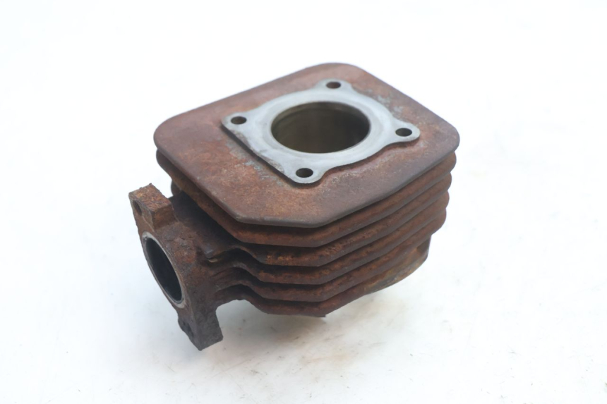 photo de CYLINDER BARREL PISTON PEUGEOT LUDIX ONE 50 (2004 - 2013) - Additional view of the item