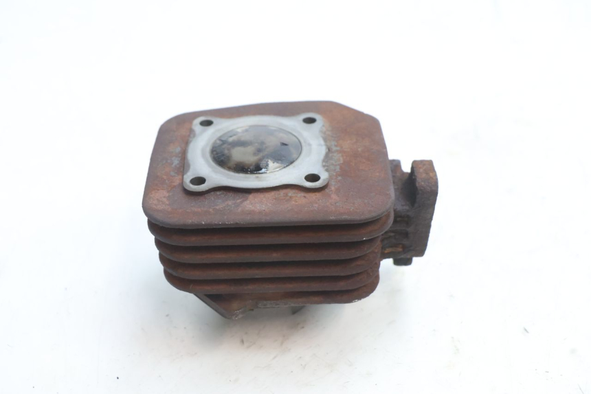 photo de CYLINDER BARREL PISTON PEUGEOT LUDIX ONE 50 (2004 - 2013) - Alternative perspective