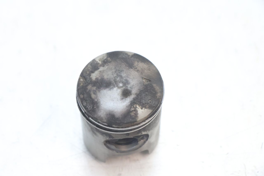 photo de CYLINDER BARREL PISTON PEUGEOT LUDIX ONE 50 (2004 - 2013) - Fixing points details
