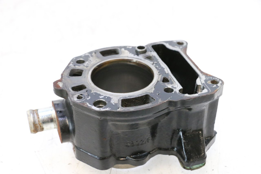 photo de CYLINDER PISTON PIAGGIO MP3 125 (2006 - 2014) - Fixing points details