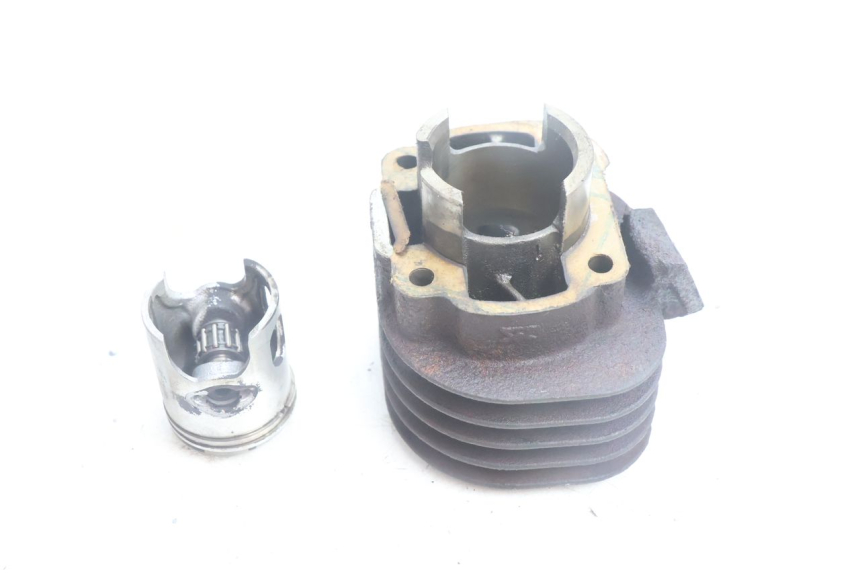 photo de CYLINDER BARREL PISTON YAMAHA NEO'S NEOS 2T 50 (1998 - 2007) - Zoom on usage condition