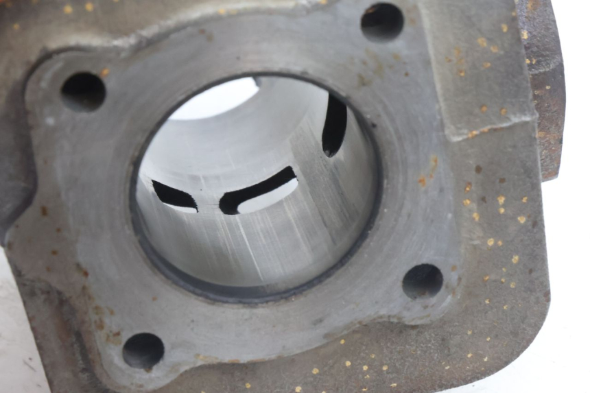 photo de CYLINDER BARREL PISTON PIAGGIO NEW TYPHOON 50 (2018 - 2021) - Supplementary product photo