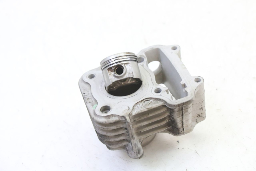 photo de CYLINDER PISTON SYM ORBIT 2 4T 50 (2008 - 2017) - Main view