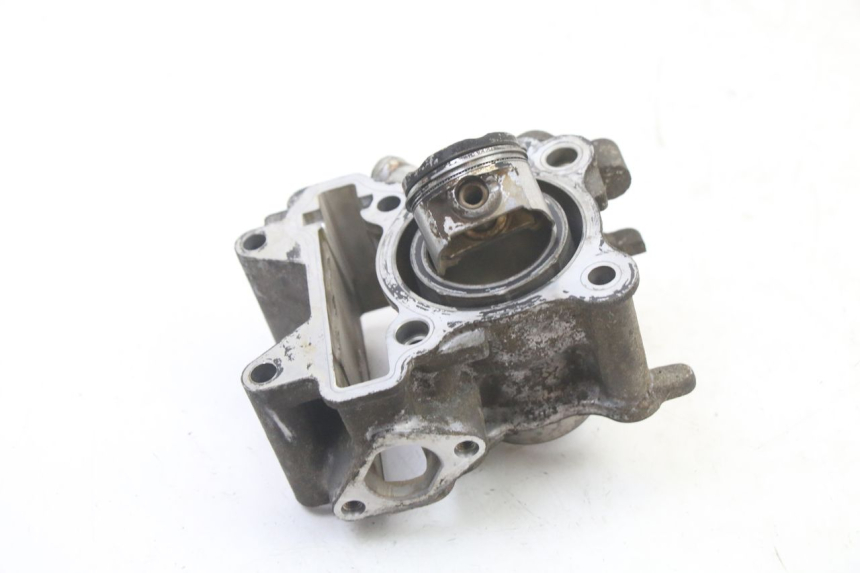 photo de CYLINDER BARREL PISTON MBK OVETTO 4T 50 (2008 - 2016) - Main view
