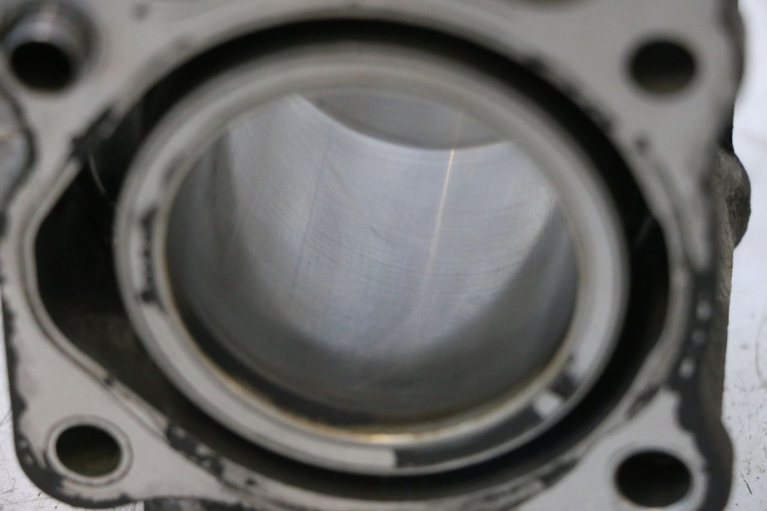 photo de CYLINDER BARREL PISTON HONDA PCX (JF57/JF64) 125 (2014 - 2018) - Additional view of the item