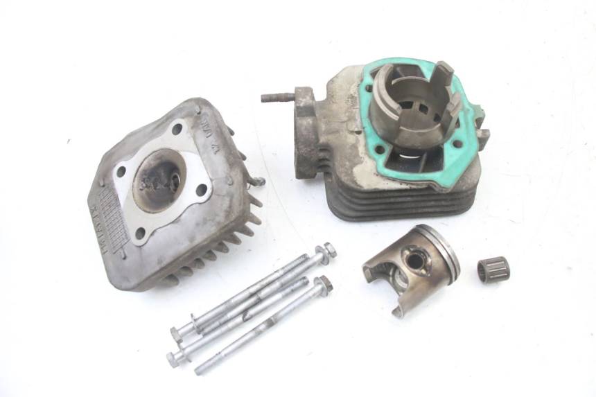 photo de CYLINDER BARREL PISTON PEUGEOT LUDIX ONE 50 (2005 - 2008) - Detailed visual inspection