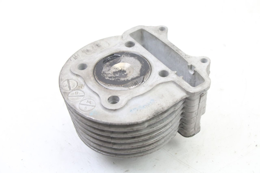 photo de CYLINDER BARREL PISTON PEUGEOT VIVACITY 125 (2010 - 2017) - Alternative perspective