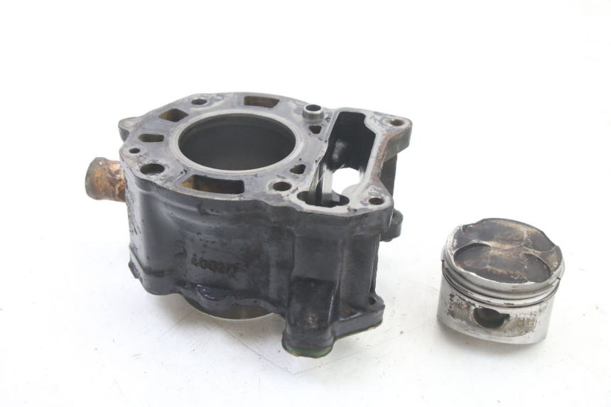 photo de CYLINDER PISTON PIAGGIO X8 125 (2004 - 2007) - Zoom on usage condition