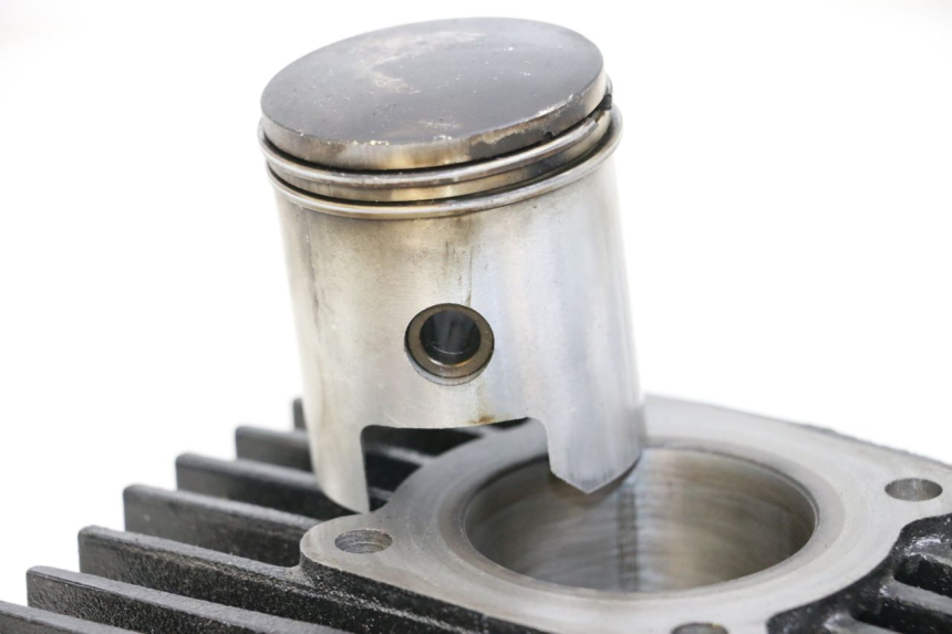 photo de CYLINDER BARREL PISTON YAMAHA PW 80 (1983 - 2014) - High-resolution close-up