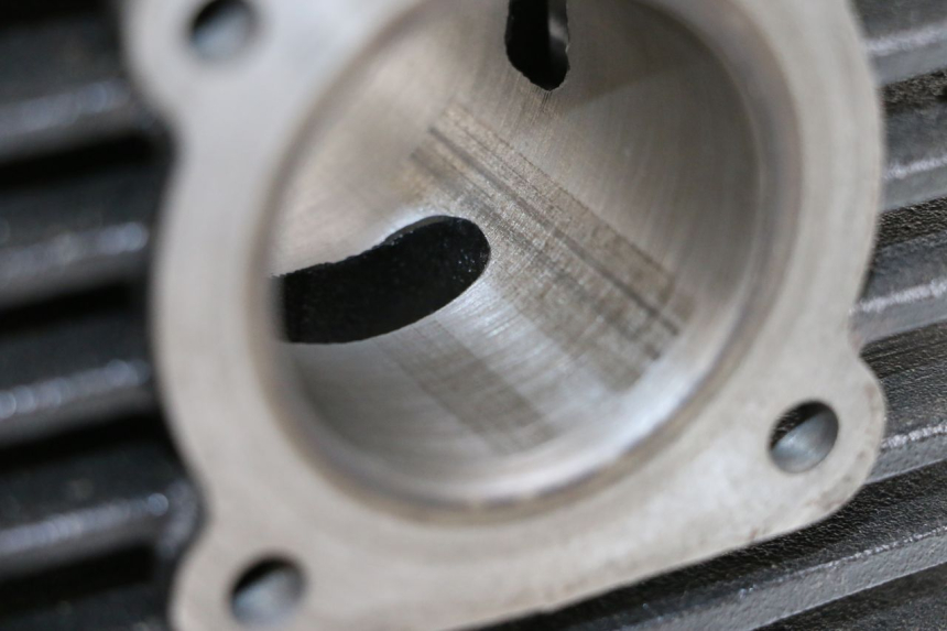 photo de CYLINDER BARREL PISTON YAMAHA PW 80 (1983 - 2014) - Alternative perspective