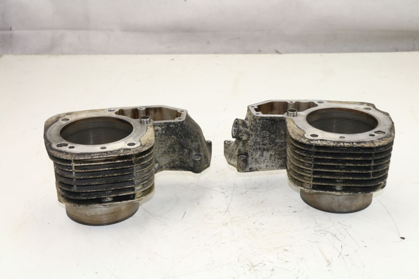 photo de CYLINDER BARREL PISTON BMW R RT ABS 1100 (1996 - 2001) - High-resolution close-up