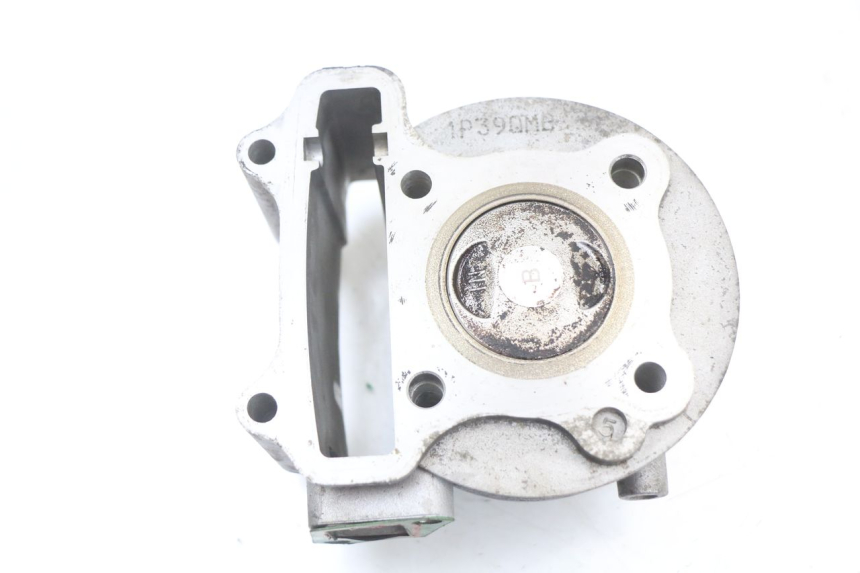 photo de CYLINDER PISTON EUROCKA R8 4T 50 (2013 - 2022) - Technical close-up