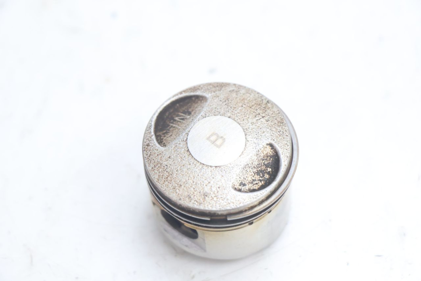 photo de CYLINDER BARREL PISTON LAZIO RENO 50 (2016 - 2021) - Fixing points details