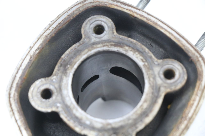 photo de CYLINDER BARREL PISTON GILERA RUNNER SP 50 (2009 - 2017) - Fixing points details