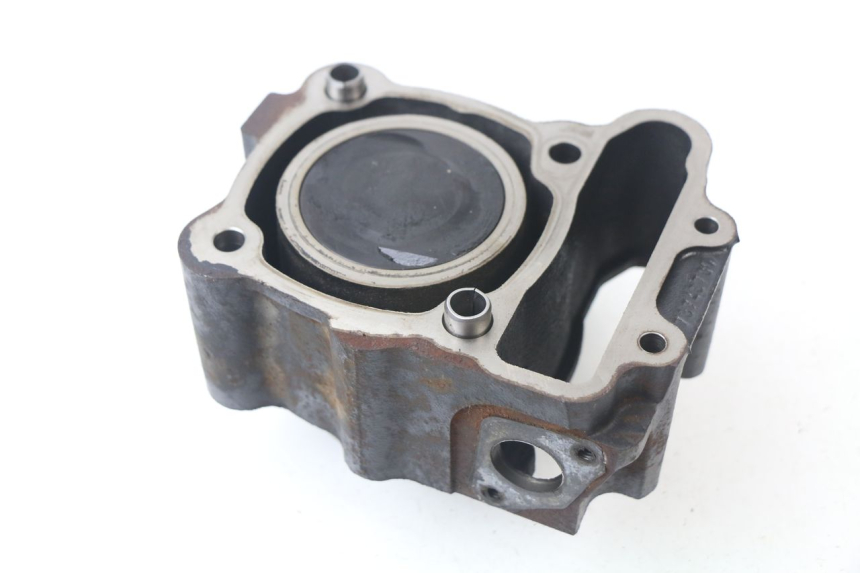 photo de CYLINDER BARREL PISTON PEUGEOT SATELIS COMPRESSOR K15 125 (2006 - 2009) - Component detail