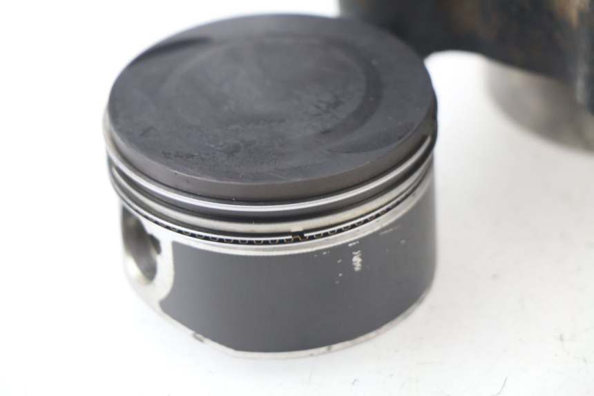 photo de CYLINDER BARREL PISTON PEUGEOT SATELIS COMPRESSOR K15 125 (2006 - 2009) - Supplementary product photo