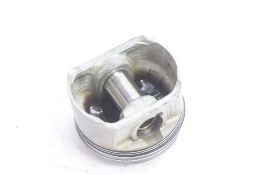 photo de CYLINDER PISTON PEUGEOT SATELIS 125 (2006 - 2009) - Alternative angle