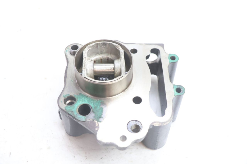 photo de CYLINDER PISTON PEUGEOT SATELIS 125 (2006 - 2009) - Technical close-up