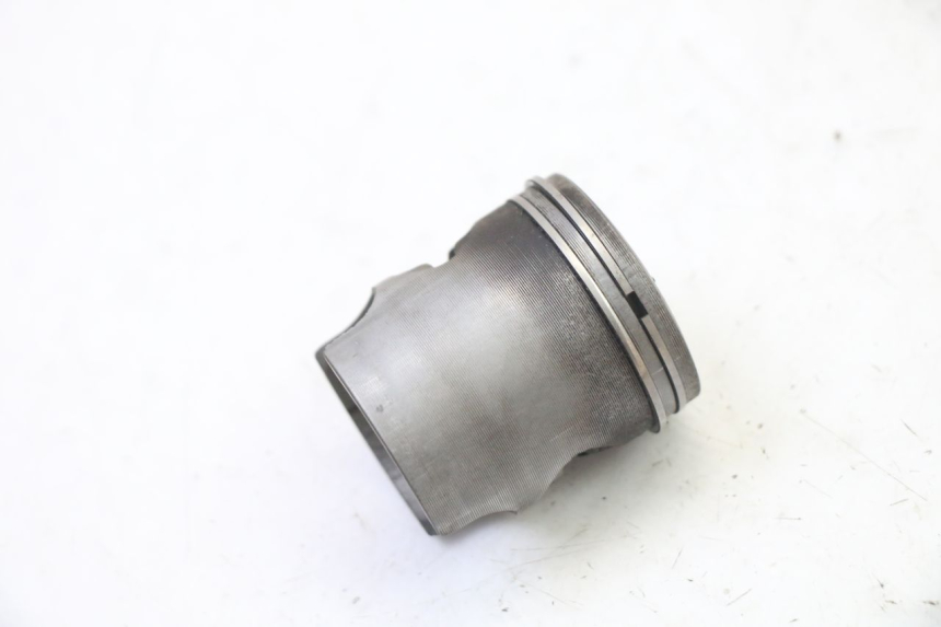 photo de CYLINDER BARREL PISTON PEUGEOT SPEEDFIGHT 3 AIR 50 (2009 - 2015) - Detailed visual inspection