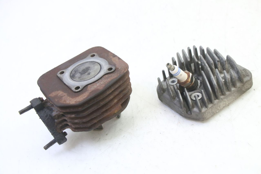 photo de CYLINDER BARREL PISTON PEUGEOT SPEEDFIGHT 3 AIR 50 (2009 - 2015) - Technical close-up