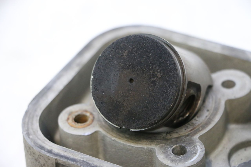 photo de CYLINDER BARREL PISTON PEUGEOT SPEEDFIGHT LC 50 (1996 - 2002) - Used quality zoom