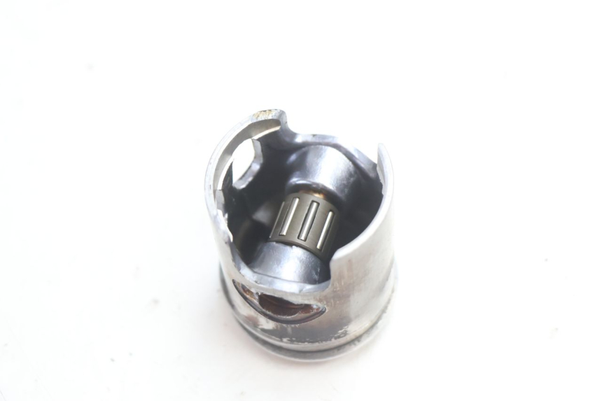 photo de CYLINDER BARREL PISTON MBK STUNT NAKED 50 (2004 - 2018) - Alternative angle