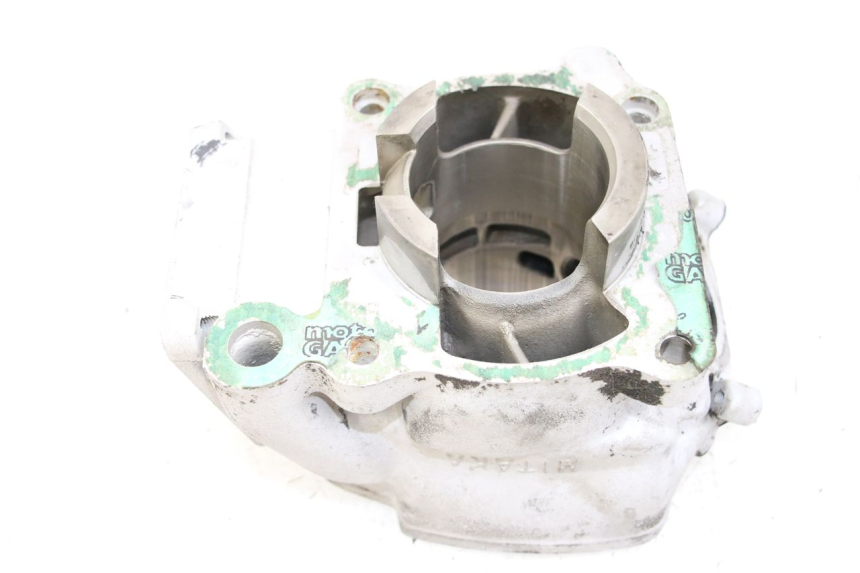 photo de CYLINDER BARREL PISTON CAGIVA SUPER CITY 125 (1992 - 1997) - Additional view of the item