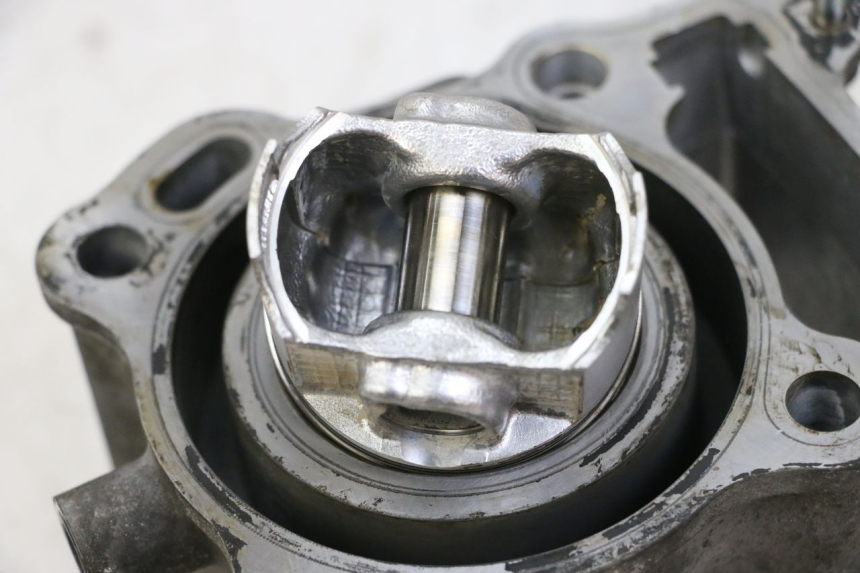 photo de CYLINDER BARREL PISTON SUZUKI BURGMAN 125 (2015 - 2017) - Component zoom