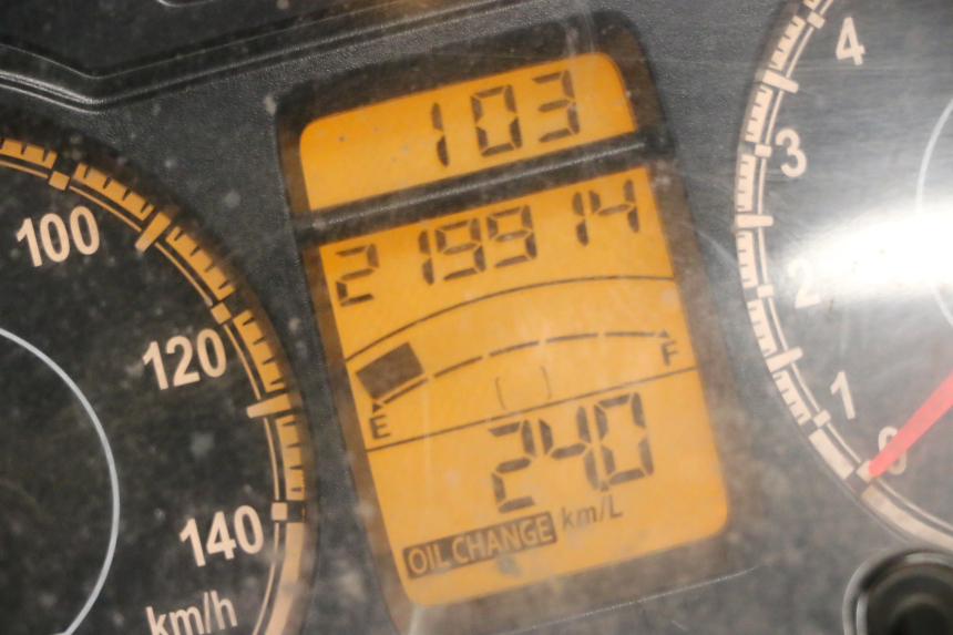 photo de CYLINDER BARREL PISTON SUZUKI BURGMAN 125 (2015 - 2017) - Detailed visual inspection