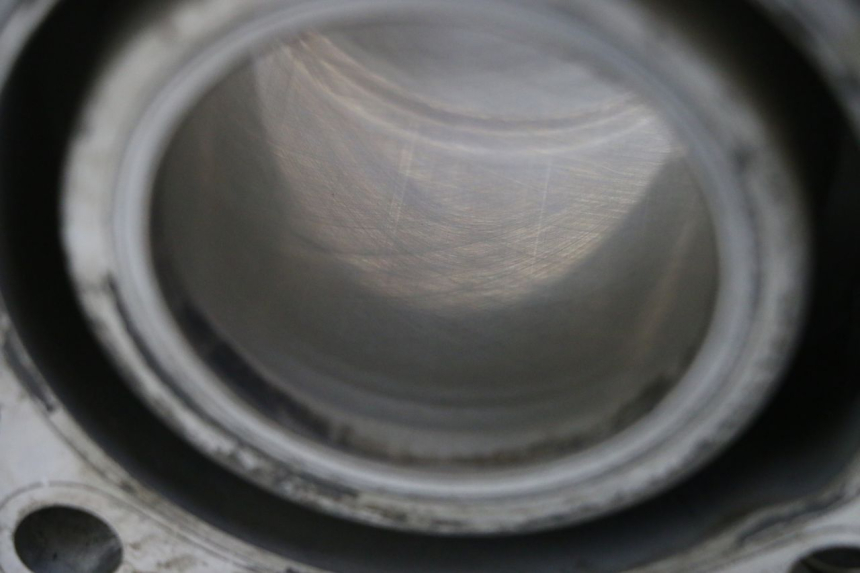 photo de CYLINDER BARREL PISTON SUZUKI BURGMAN 125 (2015 - 2017) - Alternative perspective