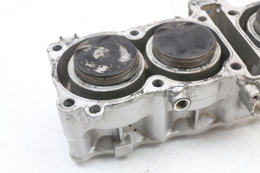 photo de CYLINDER BARREL PISTON SUZUKI GSX F GSXF 650 (2007 - 2015) - Focus on structure