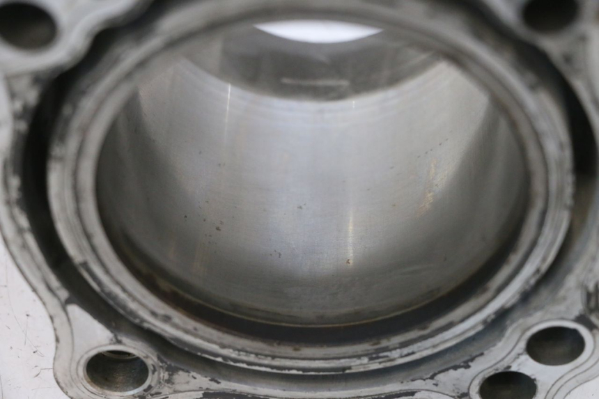 photo de CYLINDER BARREL PISTON SUZUKI SV S 650 (2003 - 2009) - Technical close-up