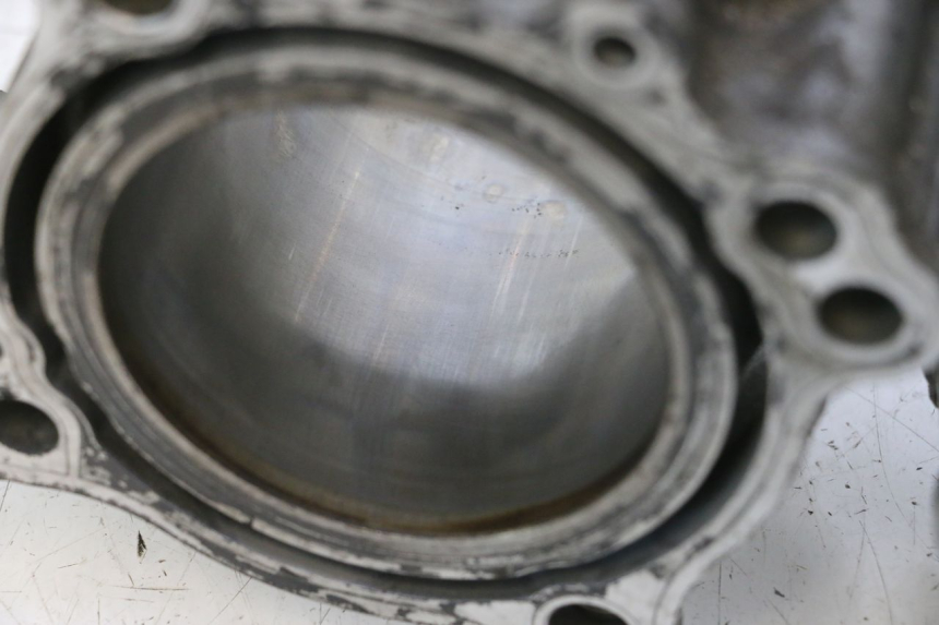 photo de CYLINDER BARREL PISTON SUZUKI SV S 650 (2003 - 2009) - Fixing points details