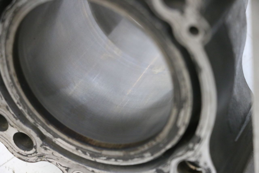 photo de CYLINDER BARREL PISTON SUZUKI SV S 650 (2003 - 2009) - Markings and original references