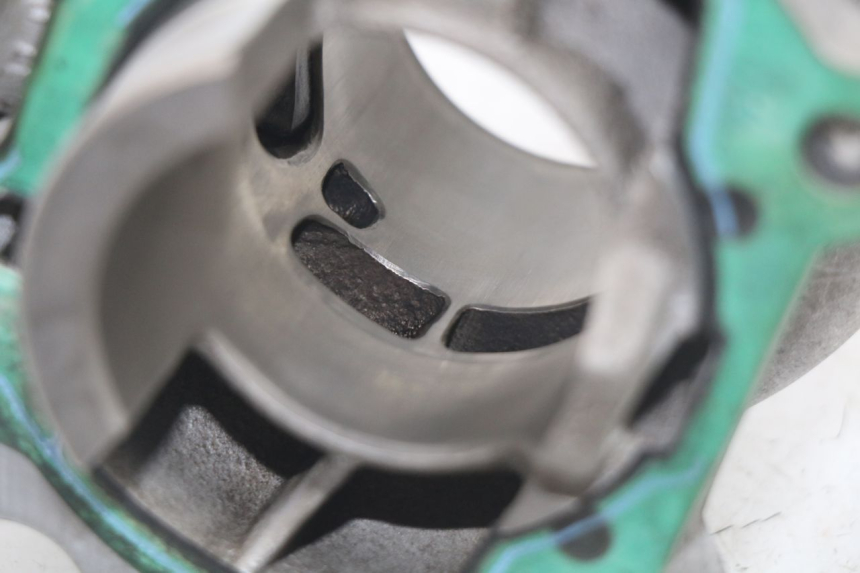 photo de CYLINDER BARREL PISTON KTM SX 85 (2003 - 2012) - Fixing points details