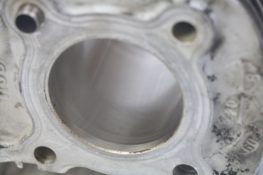 photo de CYLINDER PISTON SYM SYMPHONY 125 (2009 - 2015) - Zoom on usage condition