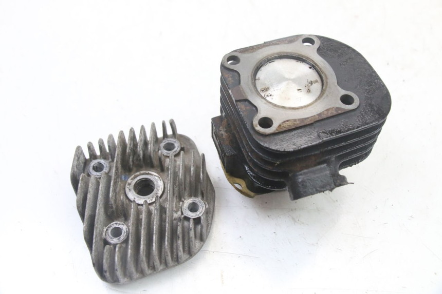 photo de CYLINDER PISTON TNT MOTOR ROMA 10' 2T 50 (2011 - 2018) - Surface and material condition