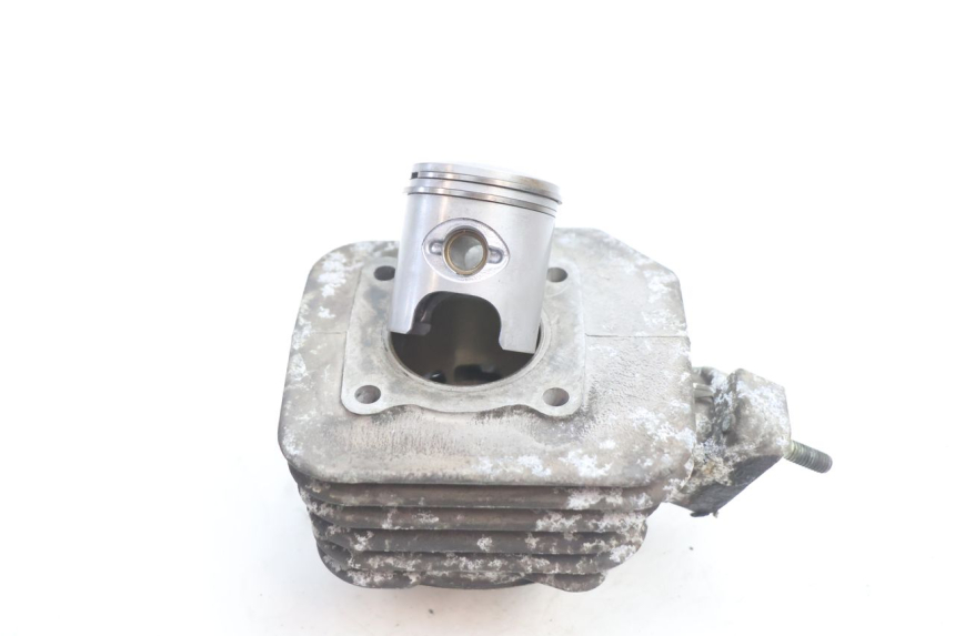 photo de CYLINDER BARREL PISTON PEUGEOT TREKKER 50 (1995 - 2004) - Main view
