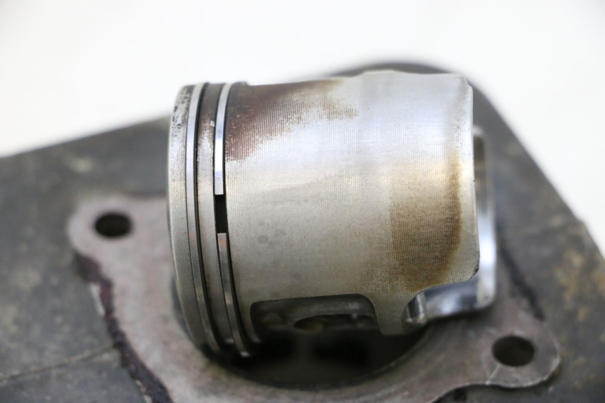 photo de CYLINDER BARREL PISTON PEUGEOT TREKKER 50 (1995 - 2004) - Spare part profile view