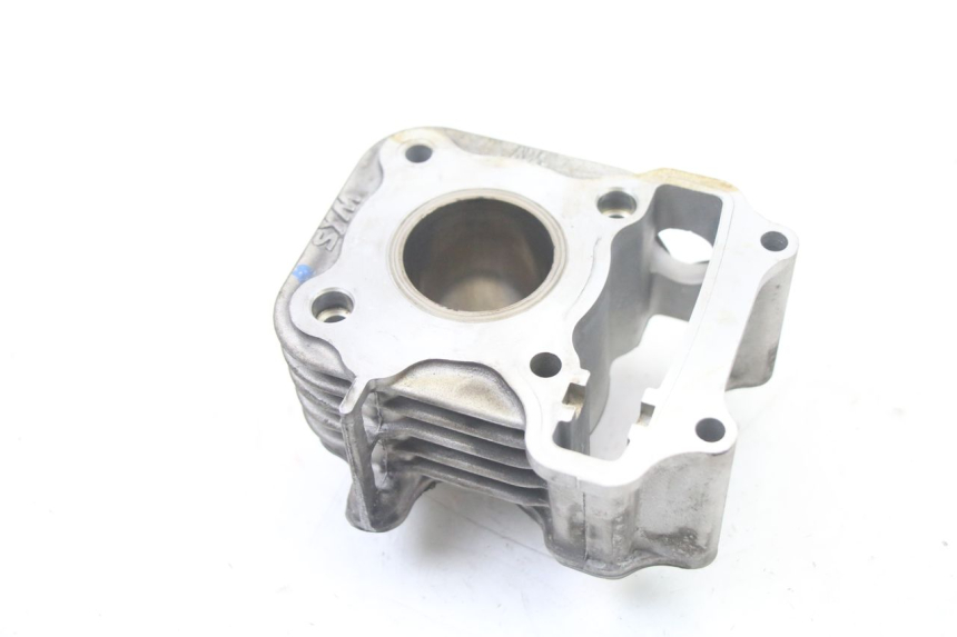 photo de CYLINDER BARREL PISTON PEUGEOT TWEET 4T 50 (2018 - 2022) - Markings and original references